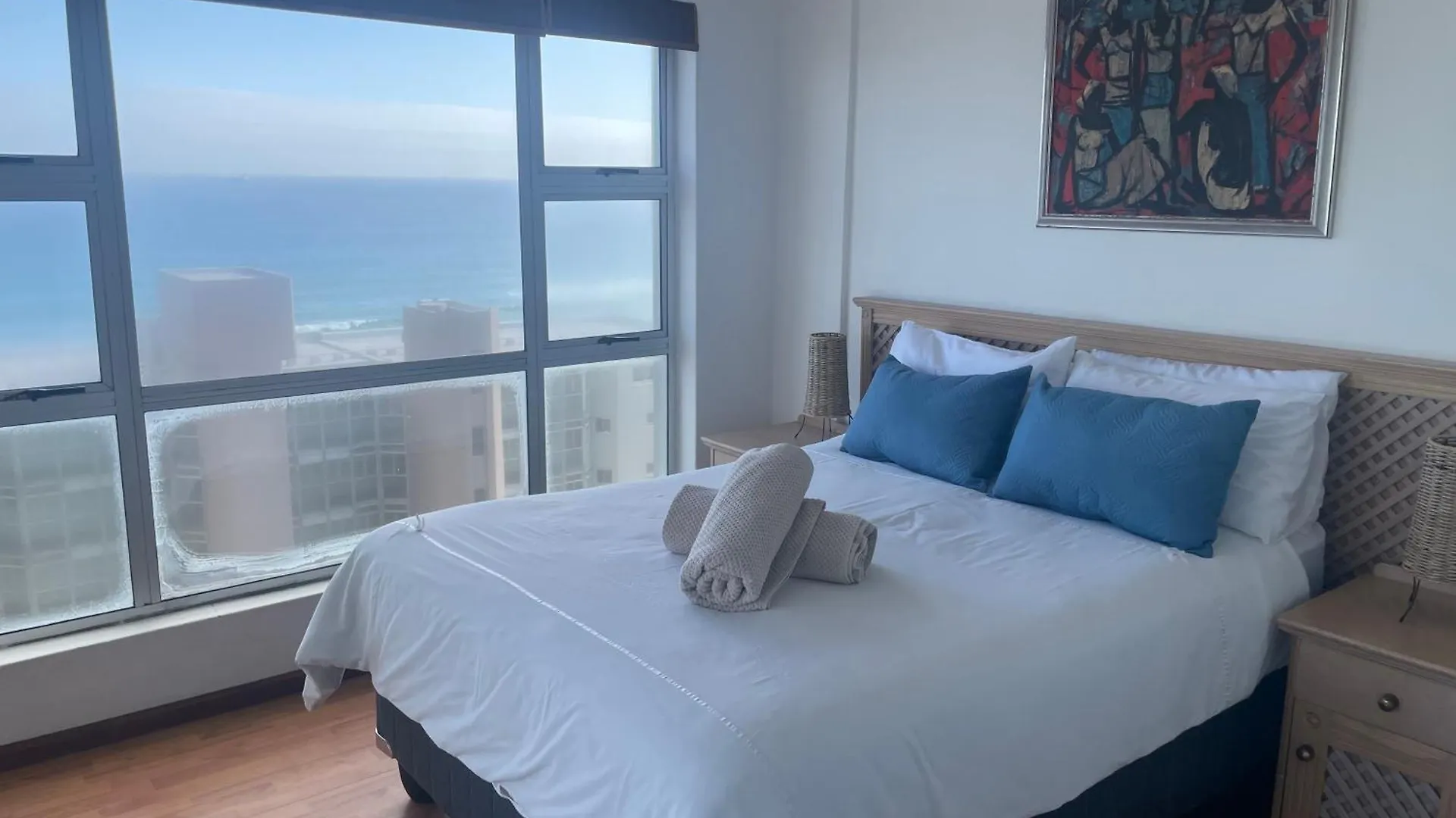 Ocean View B1001 Apartment Bloubergstrand South Africa