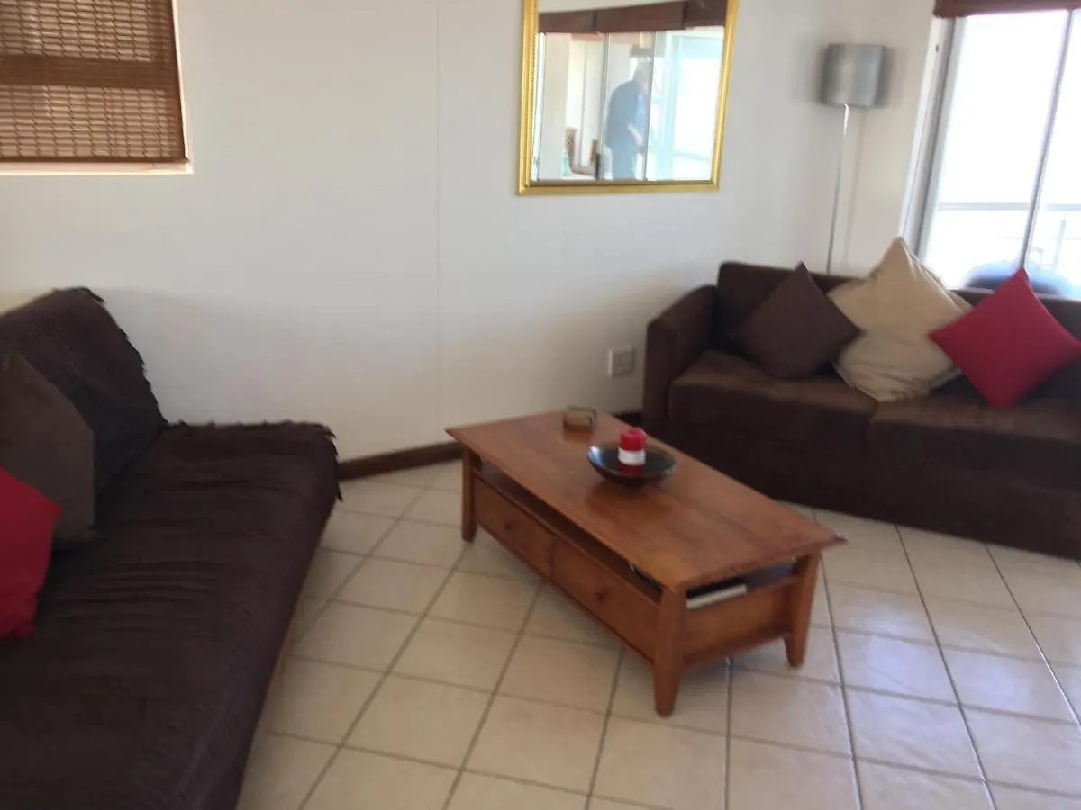Ocean View B1001 Apartment Bloubergstrand